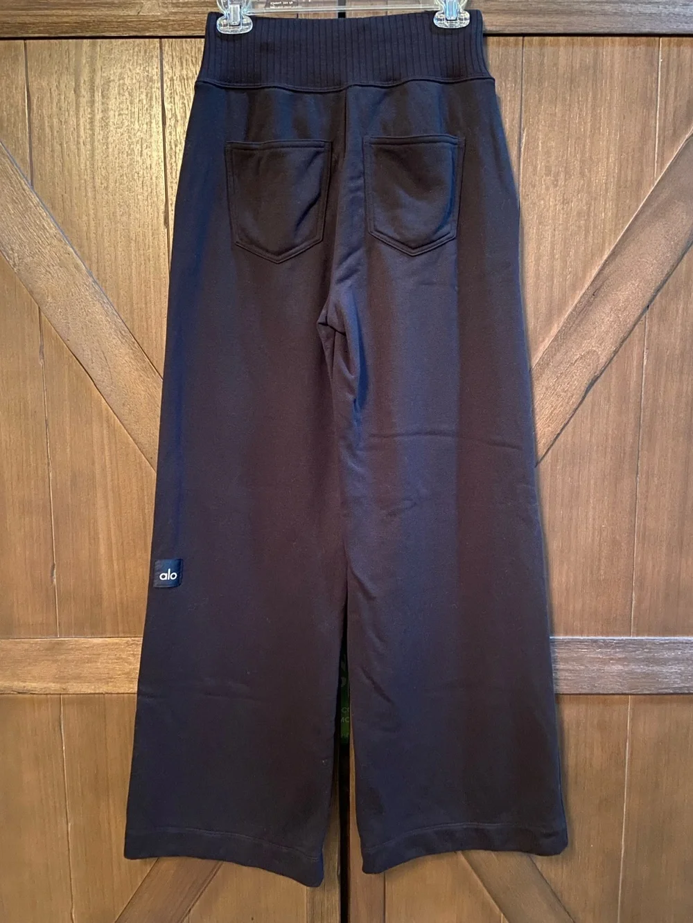 ALO Yoga Serenity Wide Leg Sweatpant